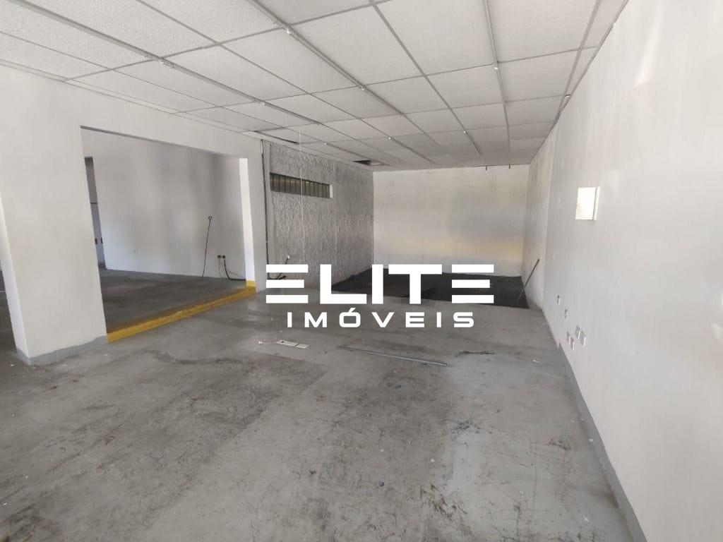 Salão para aluguel no Jardim Utinga: 