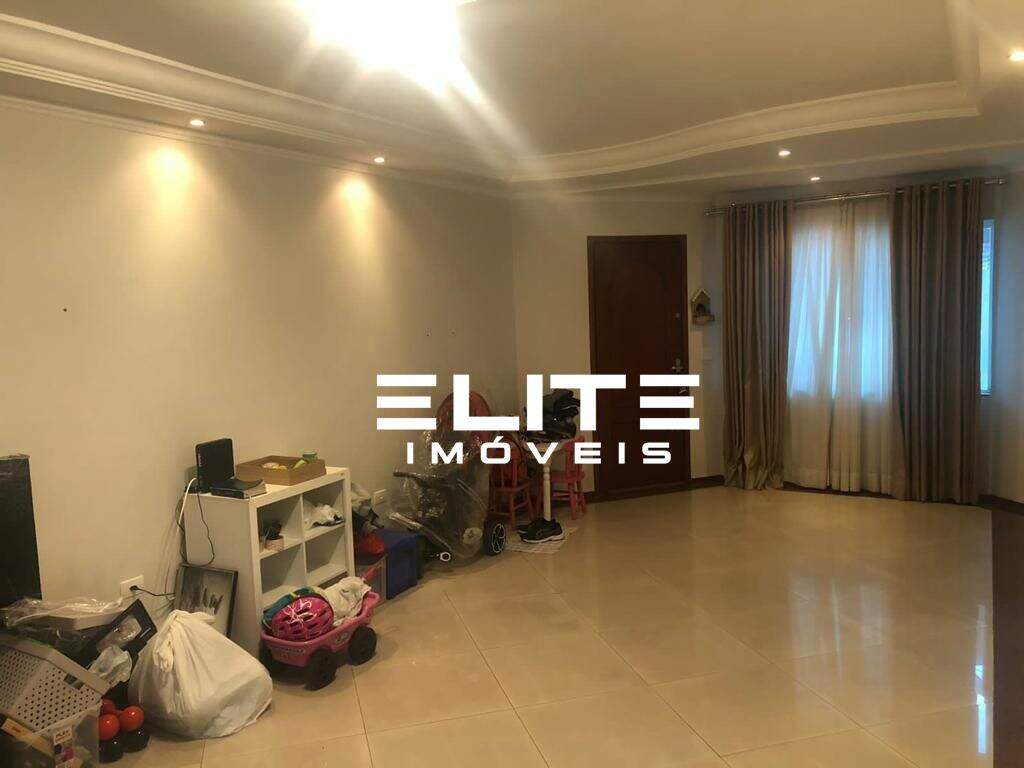 Sobrado para aluguel no Bairro Jardim: 