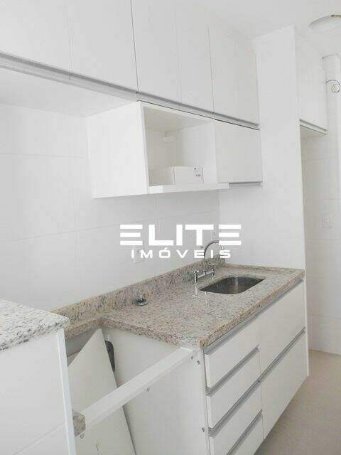 Apartamento para aluguel no Bairro Jardim: 