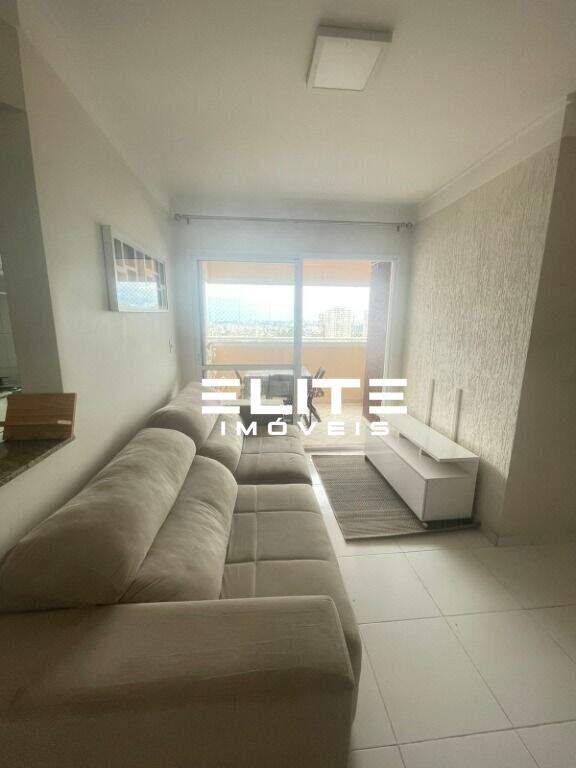 Apartamento para aluguel no Bairro Jardim: 