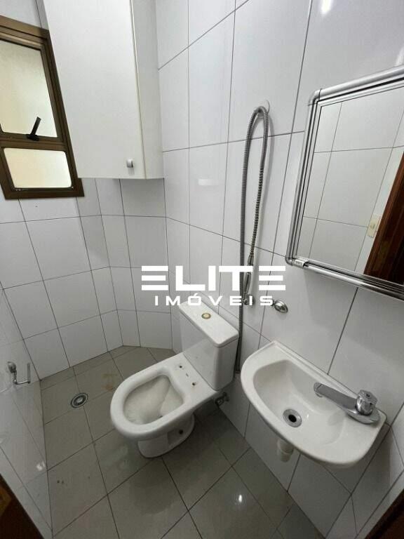 Apartamento para aluguel no Bairro Jardim: 