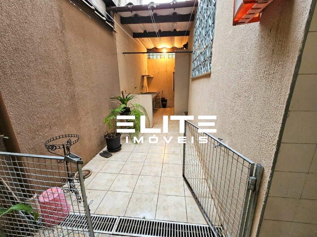 Casa para aluguel no Vila Santa Teresa: 