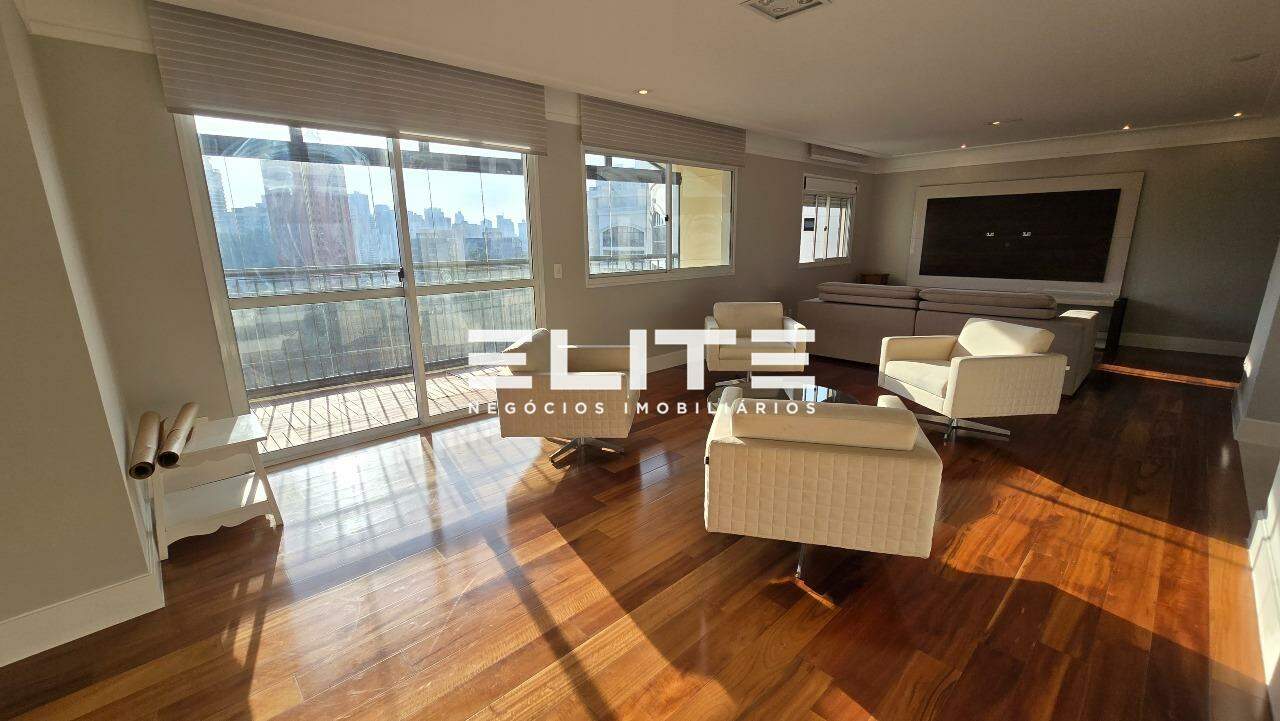 Apartamento para aluguel no Bairro Jardim: 