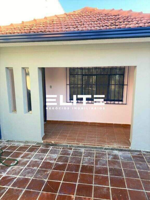 Casa para aluguel no Vila Scarpelli: 