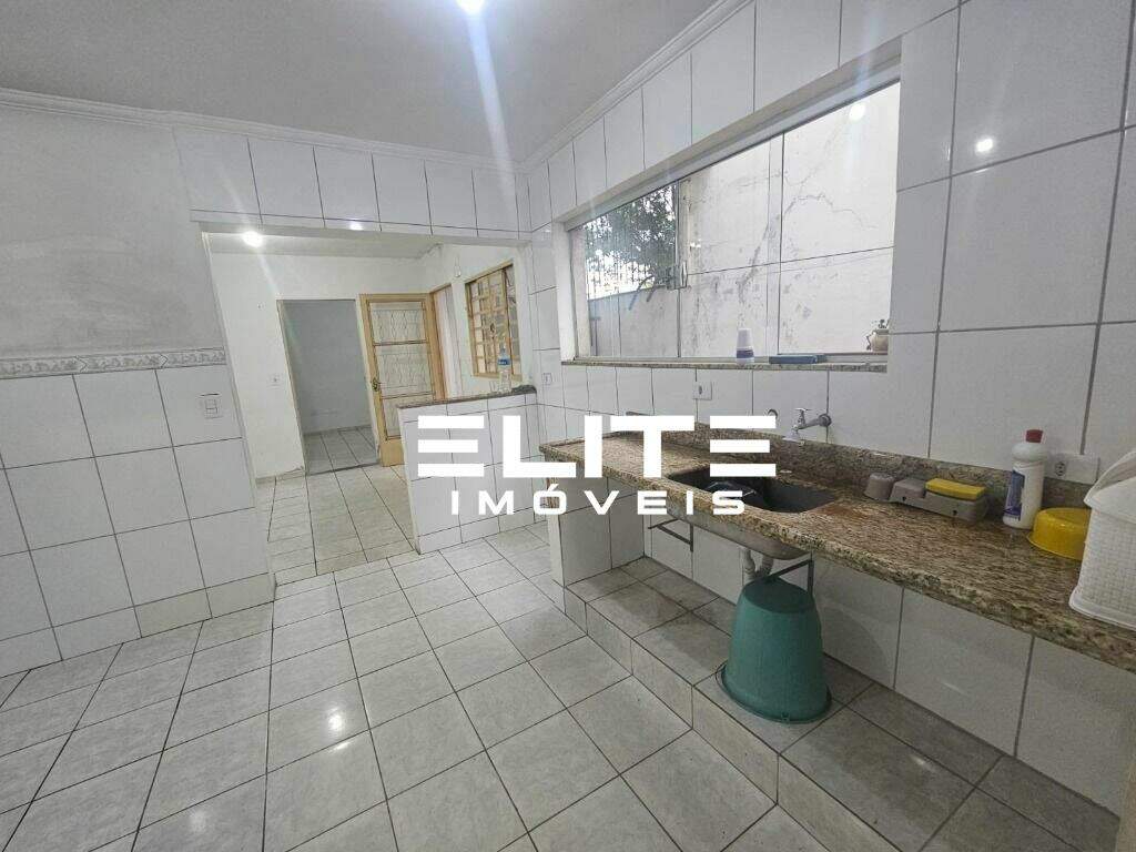 Sobrado para aluguel no Bairro Jardim: 