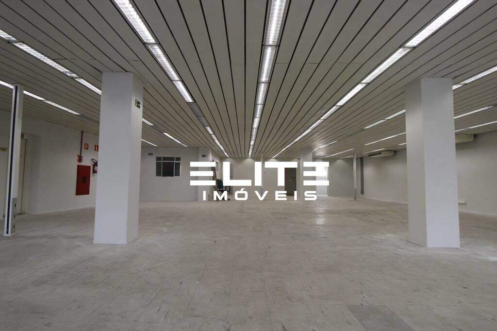 Salão para aluguel no Centro: 