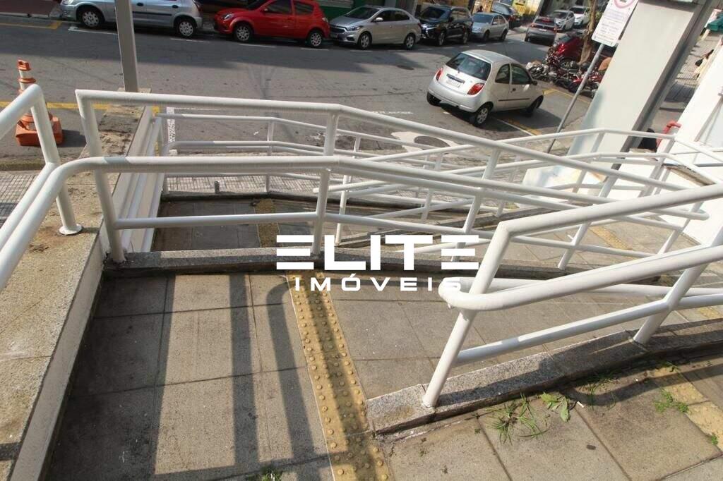 Salão para aluguel no Centro: 