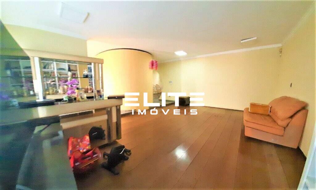 Sobrado para aluguel no Bairro Jardim: 