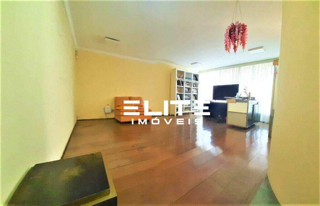 Sobrado para aluguel no Bairro Jardim: 