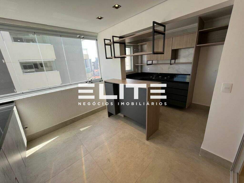 Apartamento para aluguel no Parque das Nações: espaço gouemt e lavanderia 
