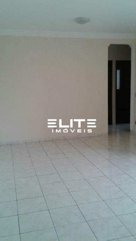 Apartamento para aluguel no Vila Pinheirinho: 