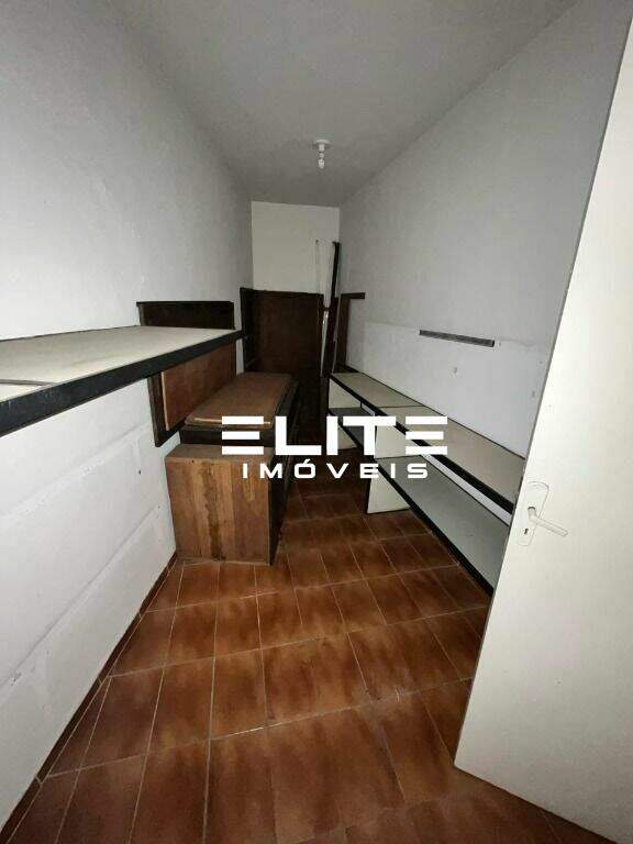 Salão para aluguel no Centro: 