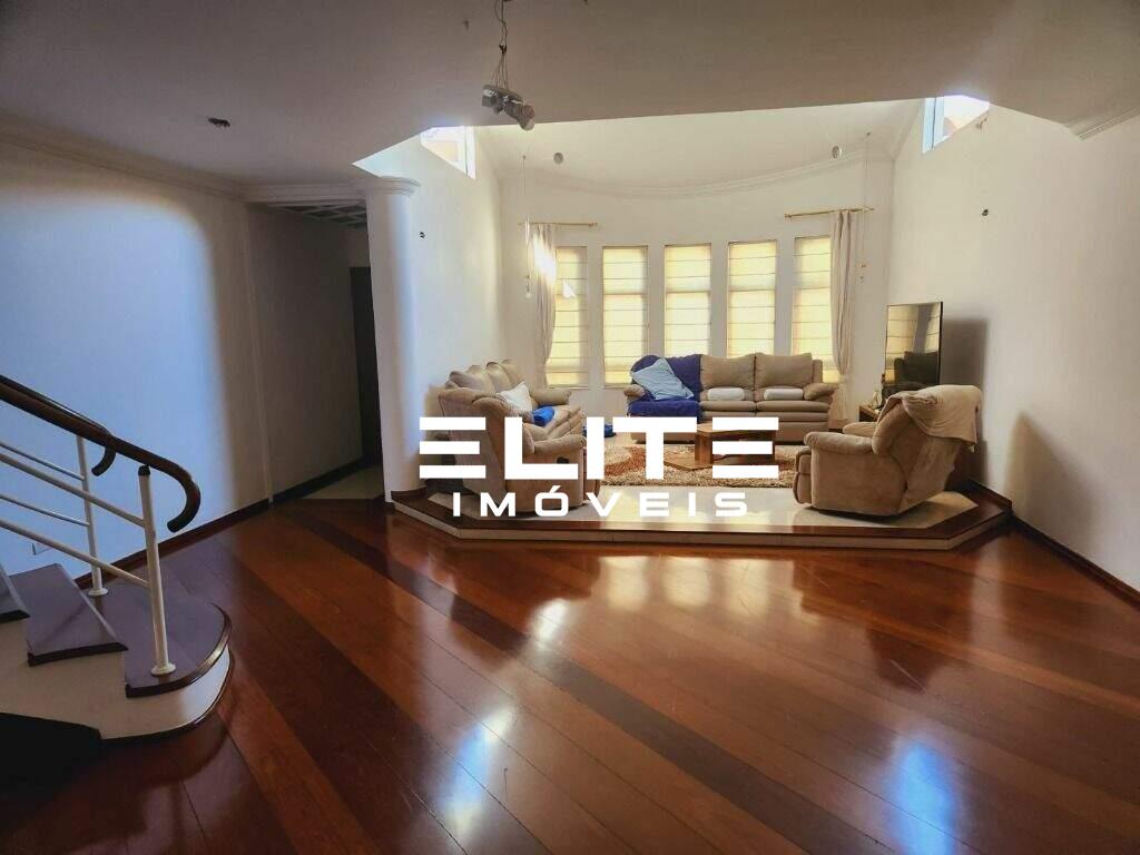 Sobrado para aluguel no Bairro Jardim: 