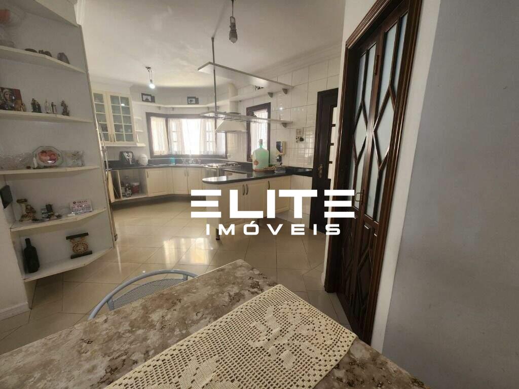 Sobrado para aluguel no Bairro Jardim: 