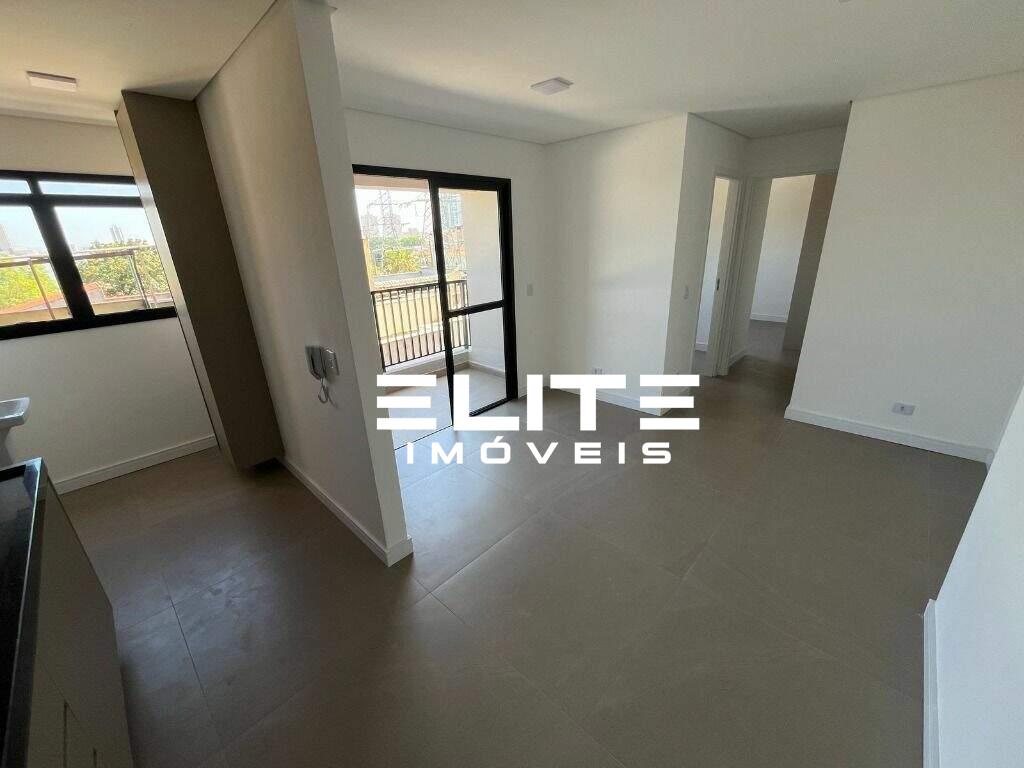 Apartamento para aluguel no Campestre: 