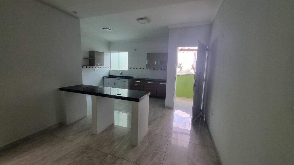 Casa para aluguel no Campestre: 