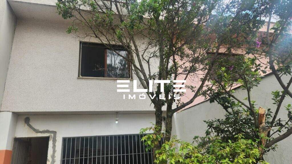 Sobrado para aluguel no Bairro Jardim: 