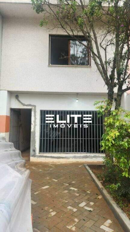 Sobrado para aluguel no Bairro Jardim: 