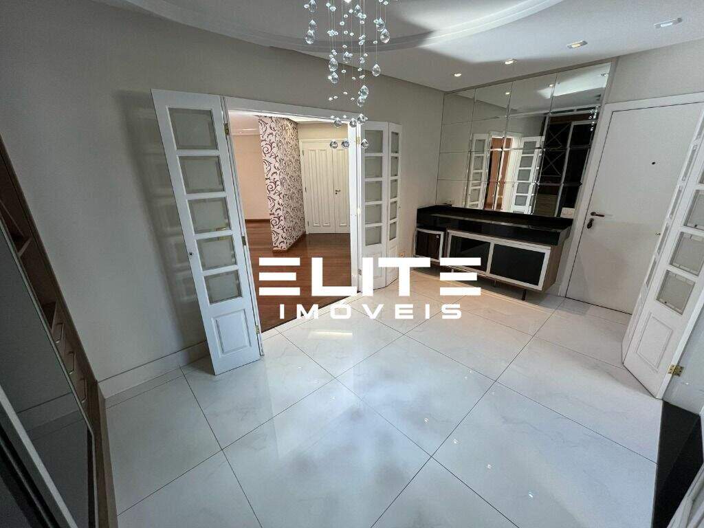 Apartamento para aluguel no Bairro Jardim: 