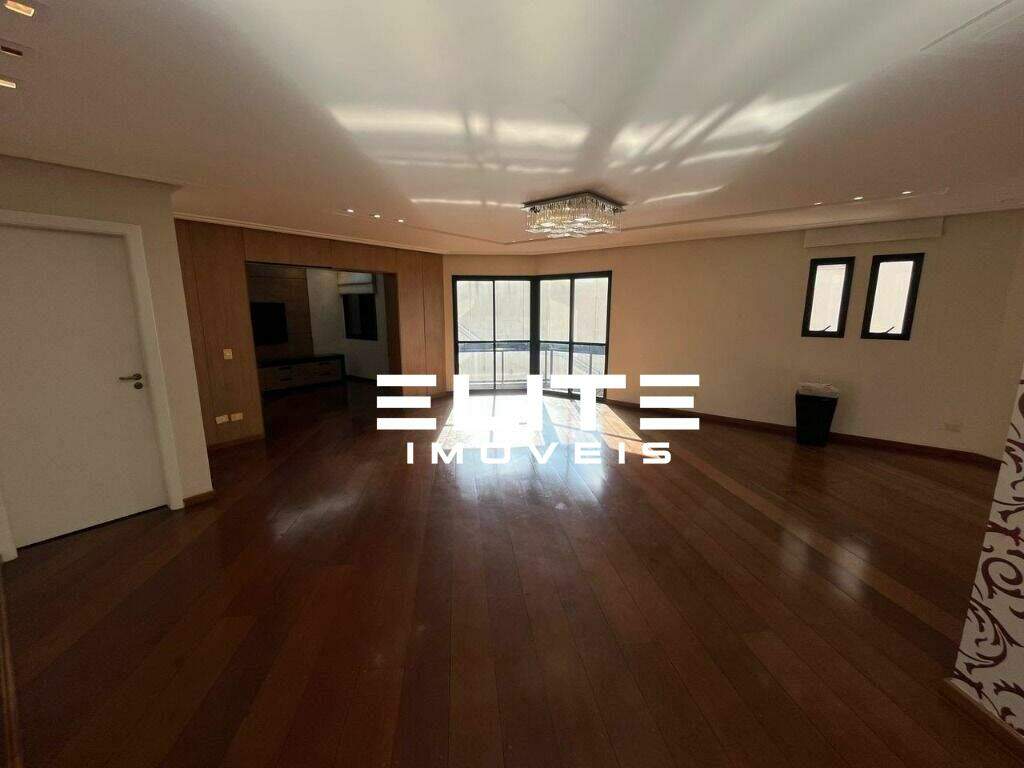 Apartamento para aluguel no Bairro Jardim: 