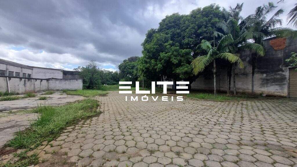 Galpão para aluguel no Campestre: 