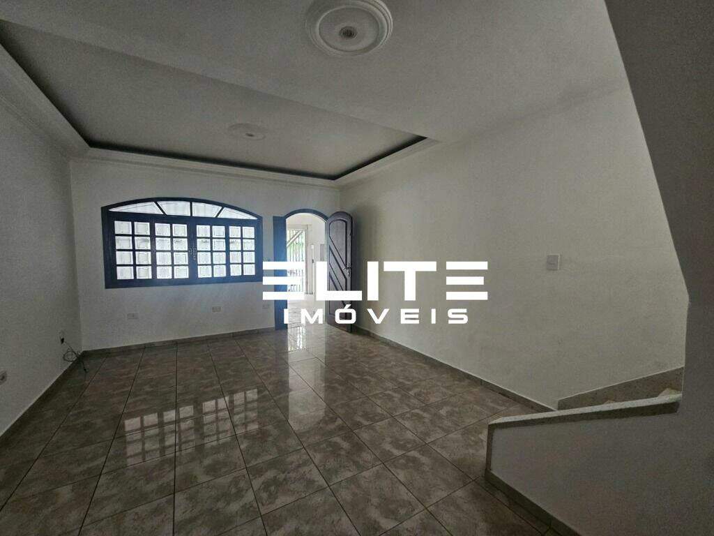 Sobrado para aluguel no Campestre: 