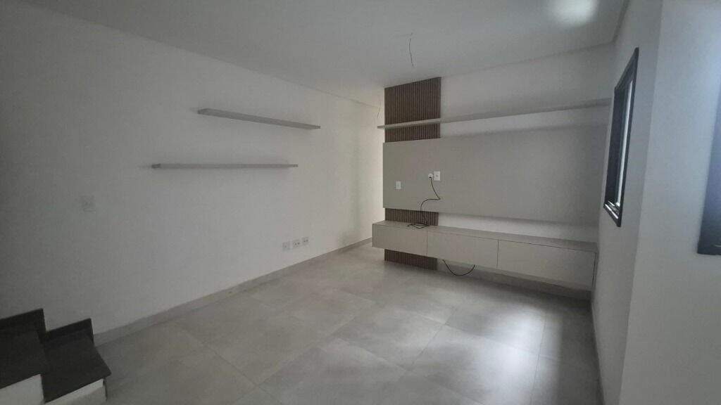 Cobertura para aluguel no Vila Bastos: 