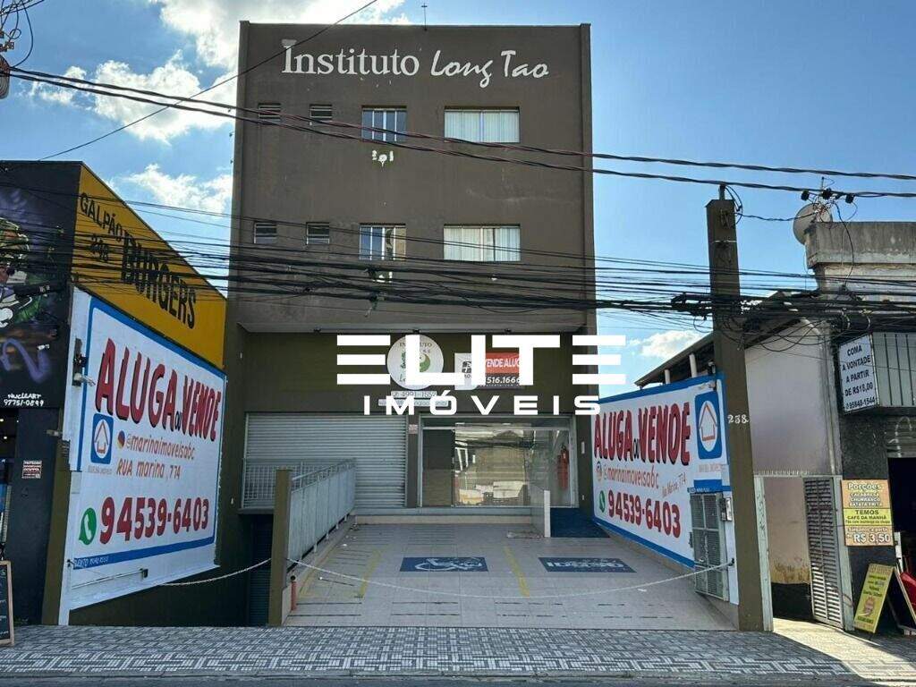 Prédio para aluguel no Centro: 