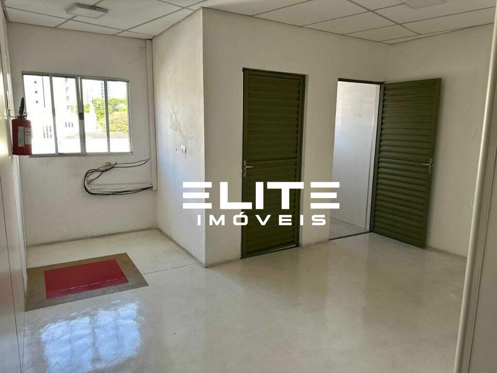 Prédio para aluguel no Centro: 