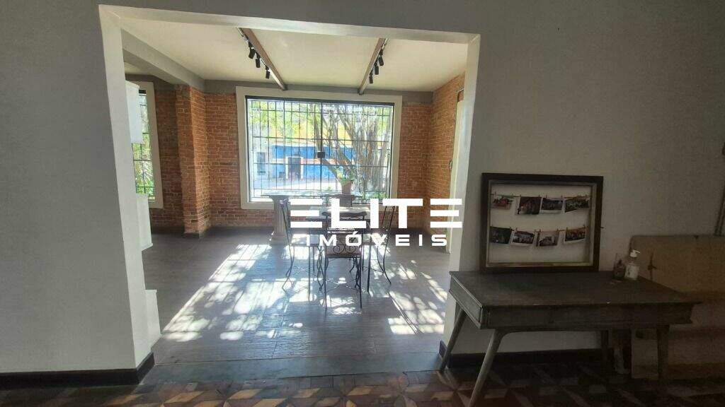 Salão para aluguel no Centro: 