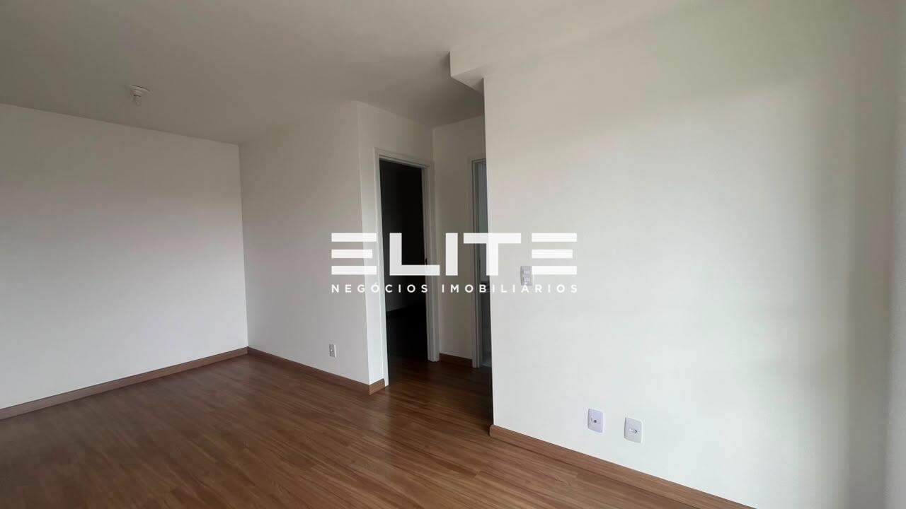 Apartamento para aluguel no Santa Teresinha: 