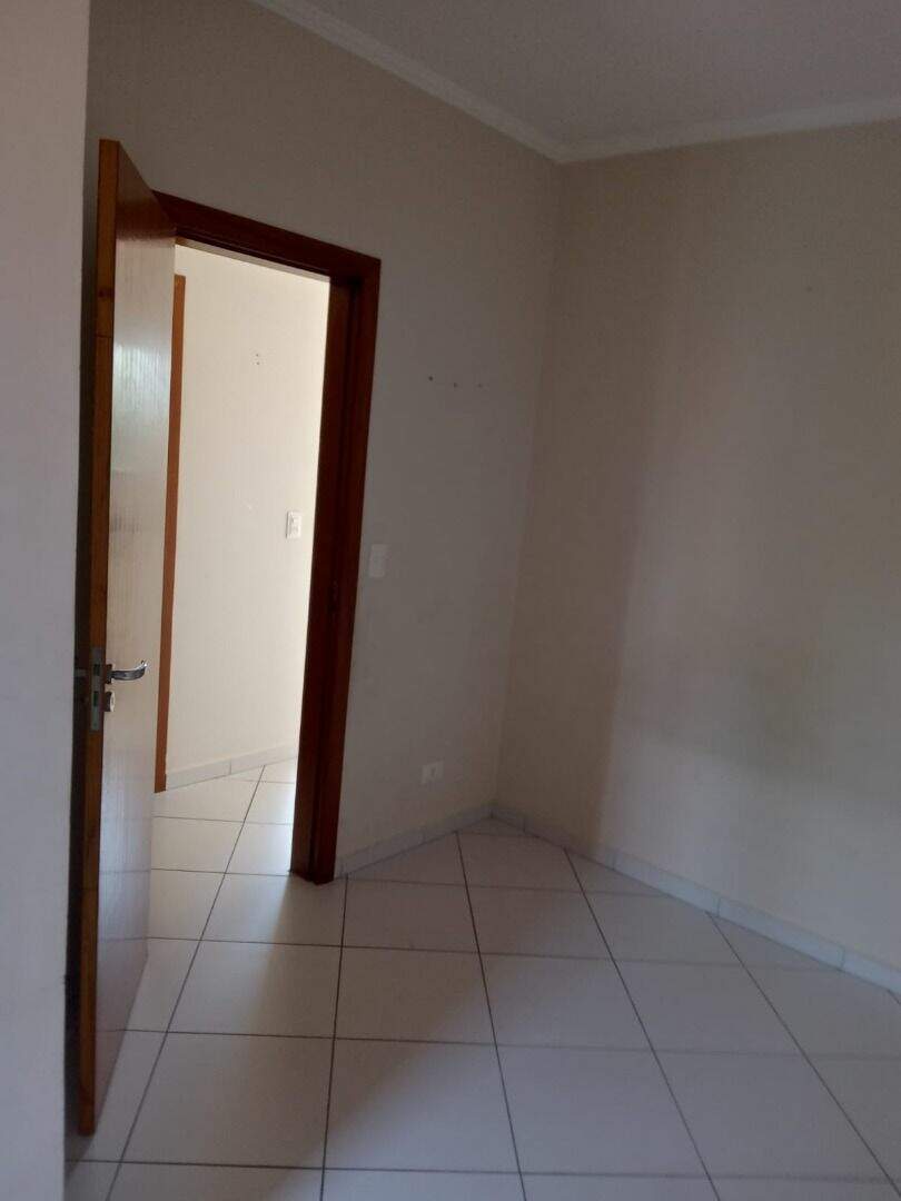 Apartamento para aluguel no Campestre: 
