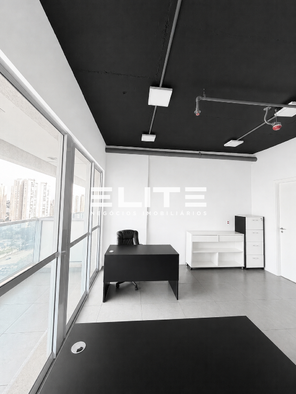 Sala para aluguel no Vila Baeta Neves: 