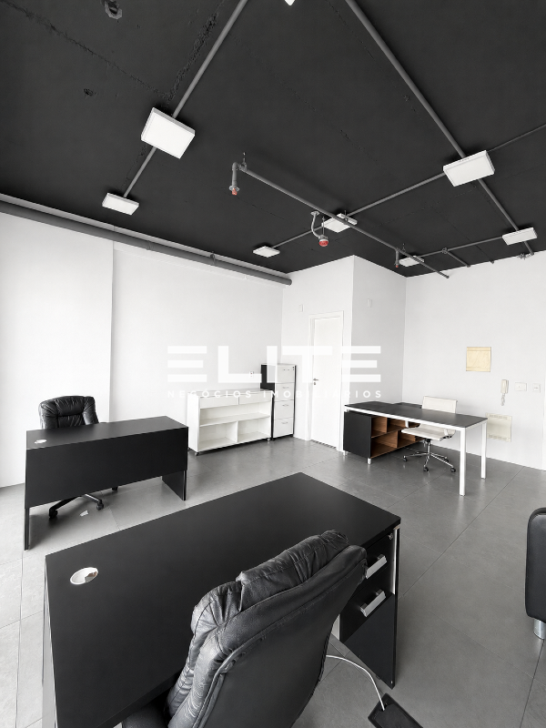 Sala para aluguel no Vila Baeta Neves: 