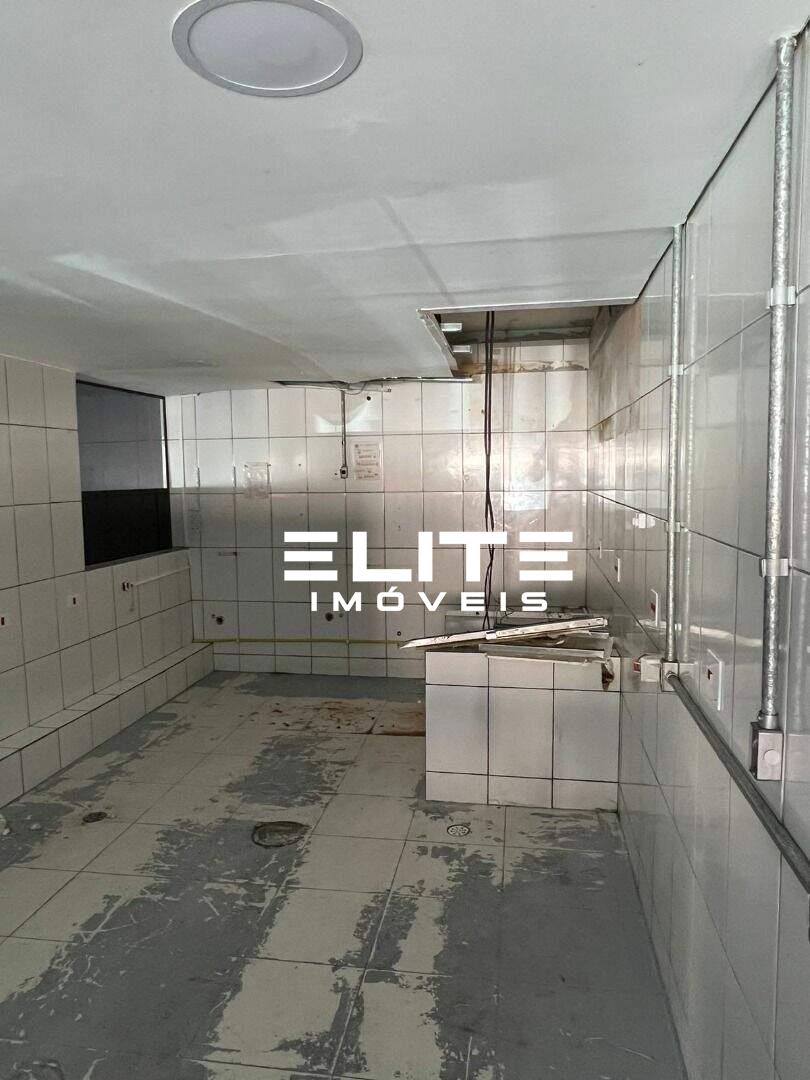 Salão para aluguel no Jardim do Mar: 