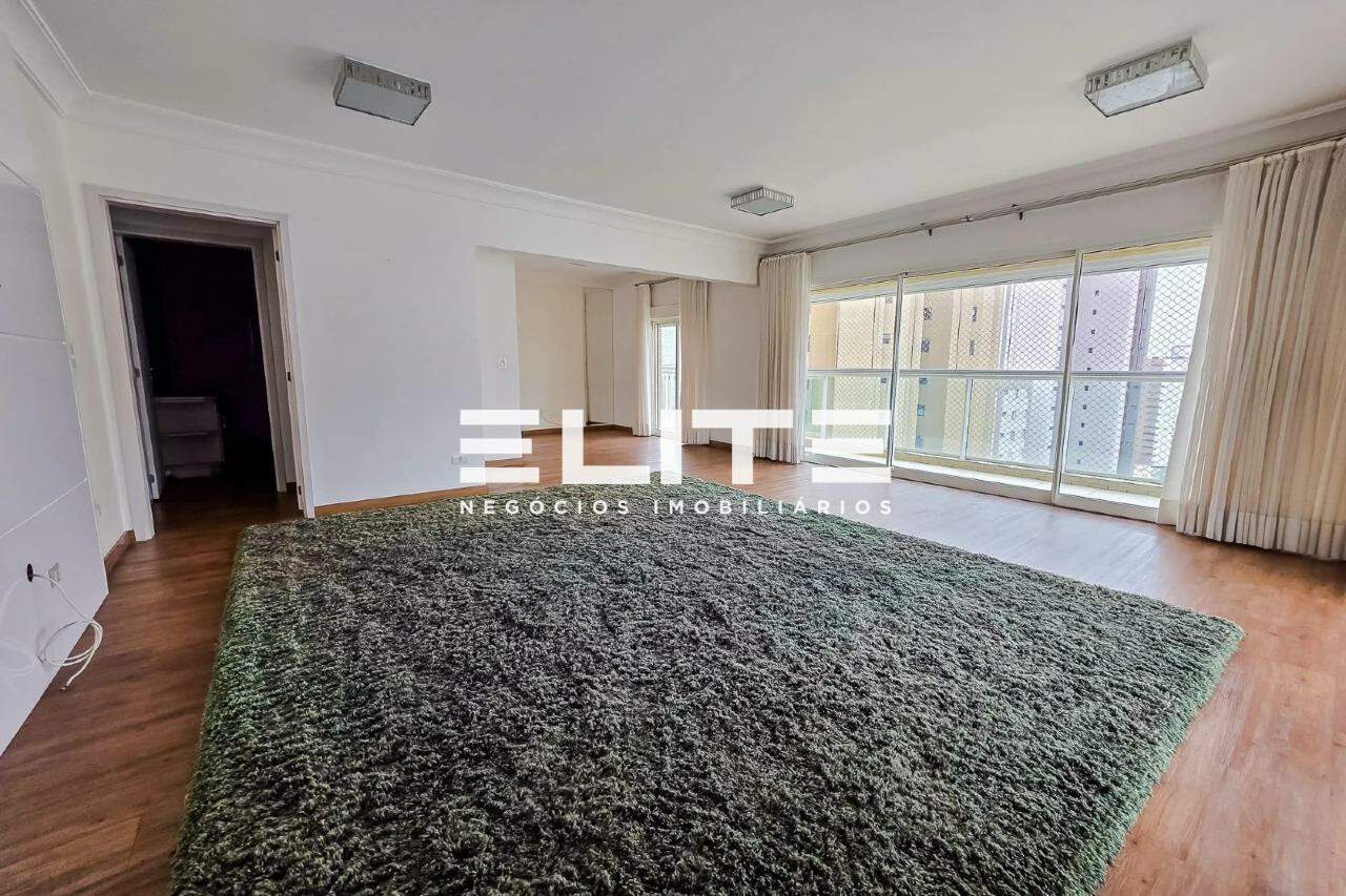 Apartamento para aluguel no Jardim: 