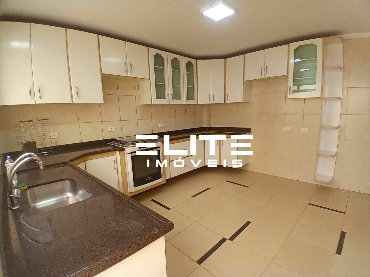 Sobrado para aluguel no Campestre: 