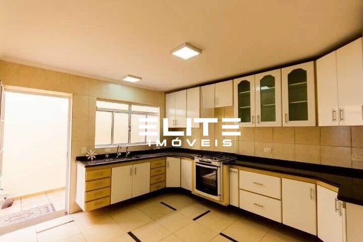 Sobrado para aluguel no Campestre: 