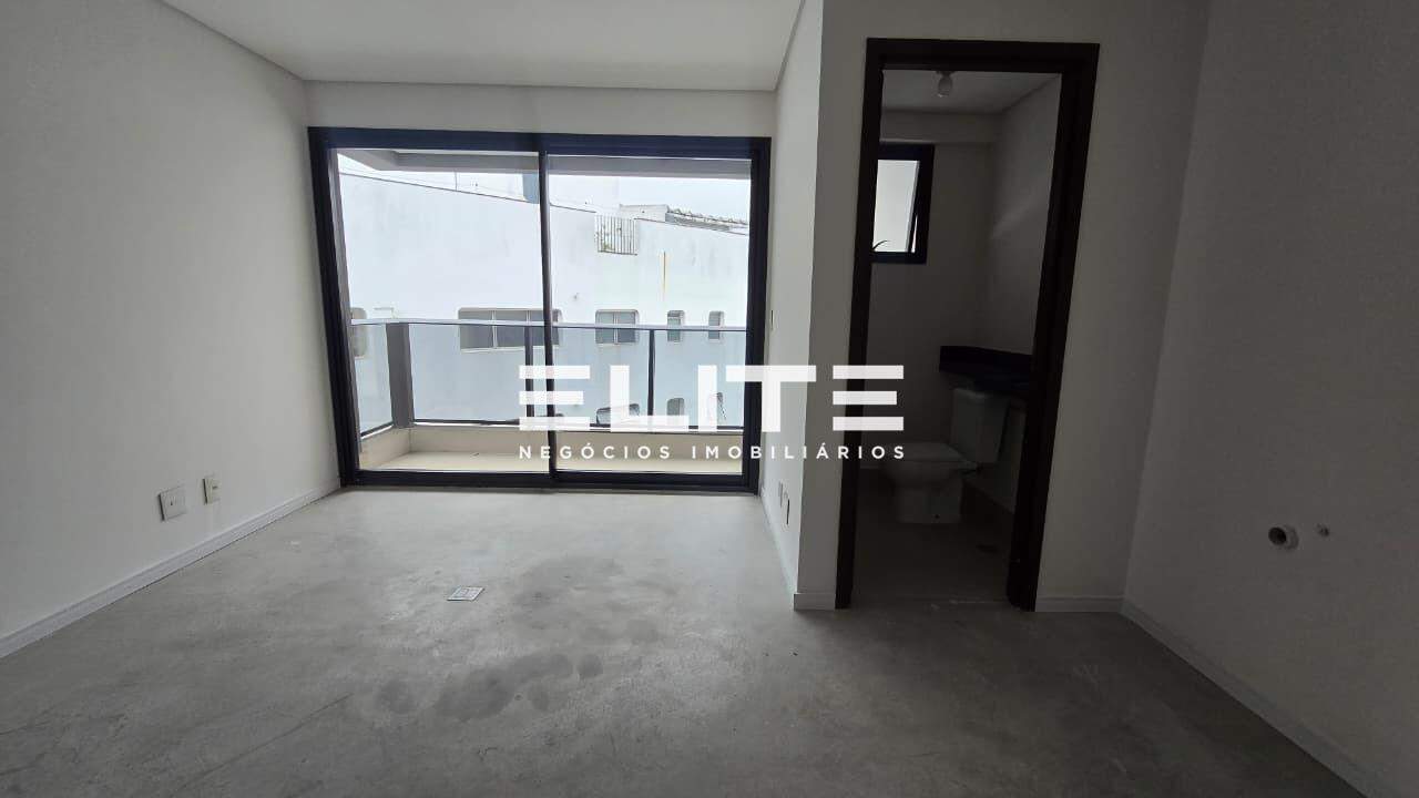 Sala para aluguel no Centro: 