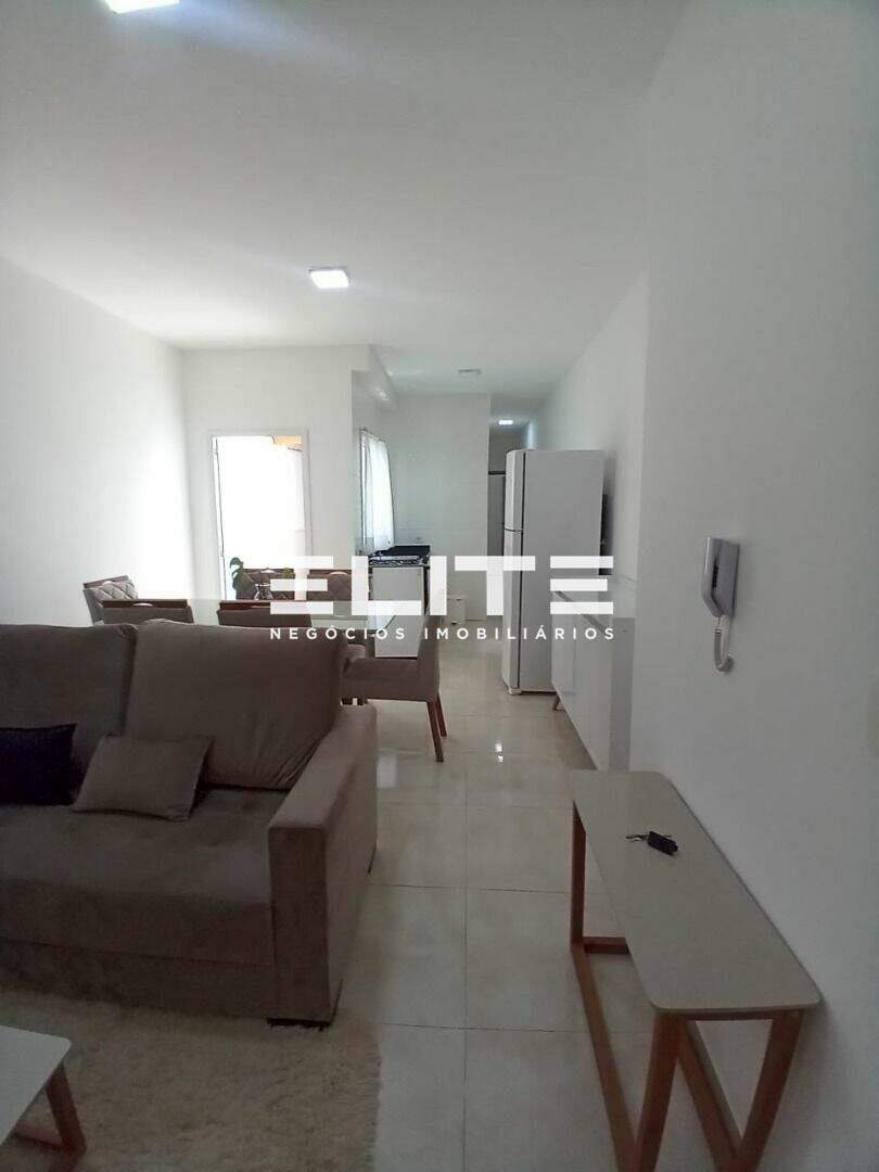 Apartamento para aluguel no Santa Teresinha: 