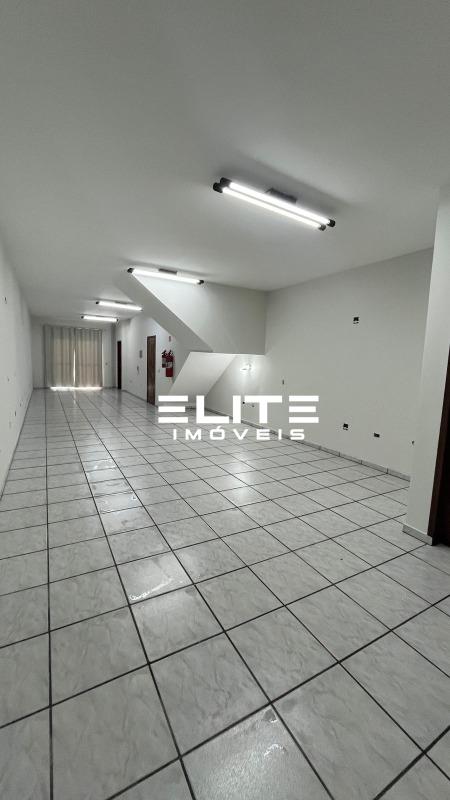 Salão para aluguel no Jardim Las Vegas: 