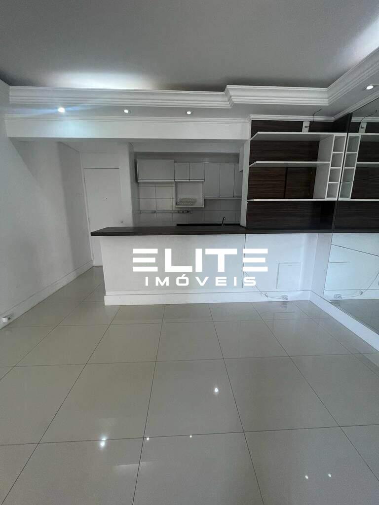 Apartamento para aluguel no Bairro Jardim: 