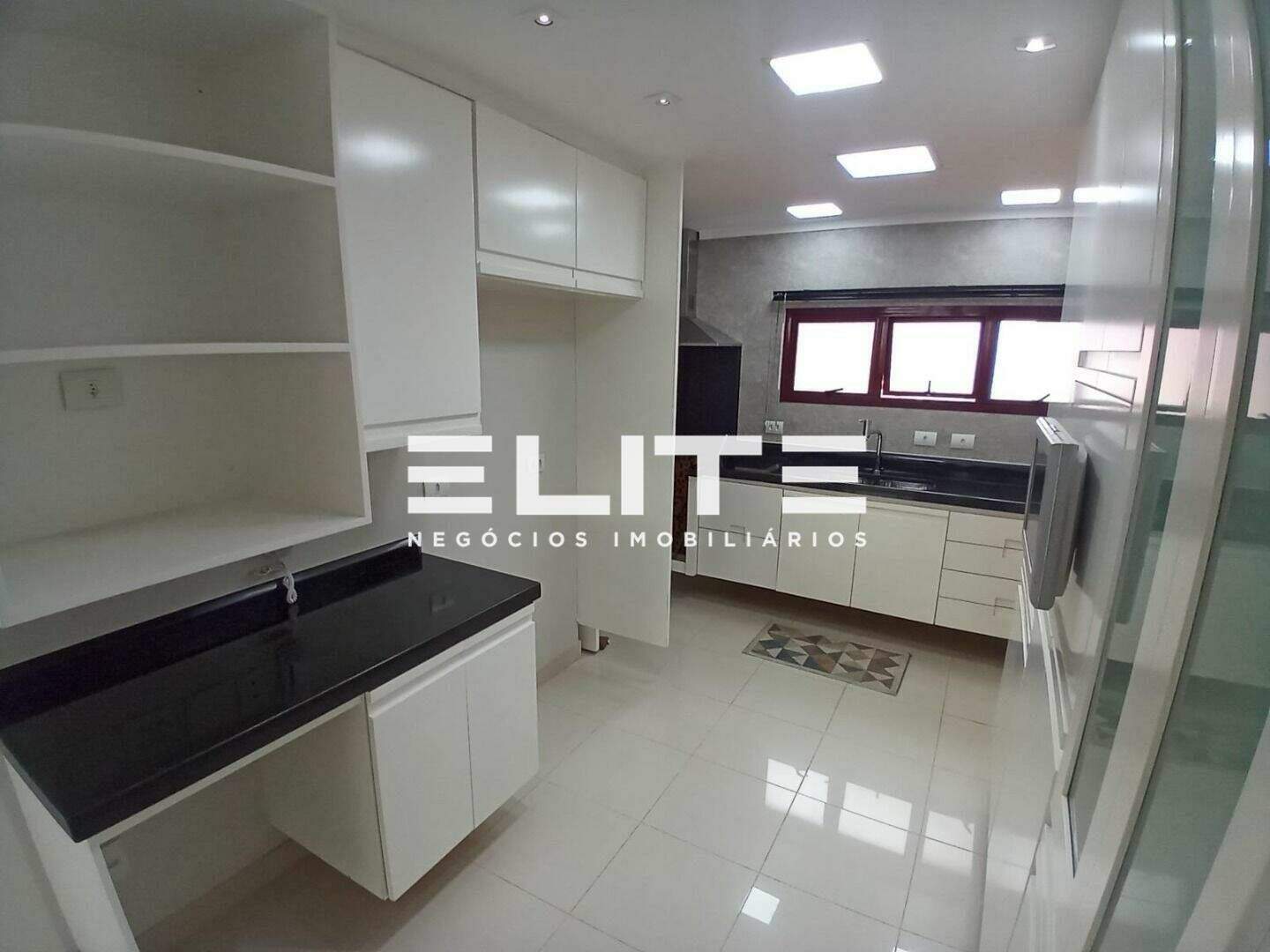 Apartamento para aluguel no Jardim: 