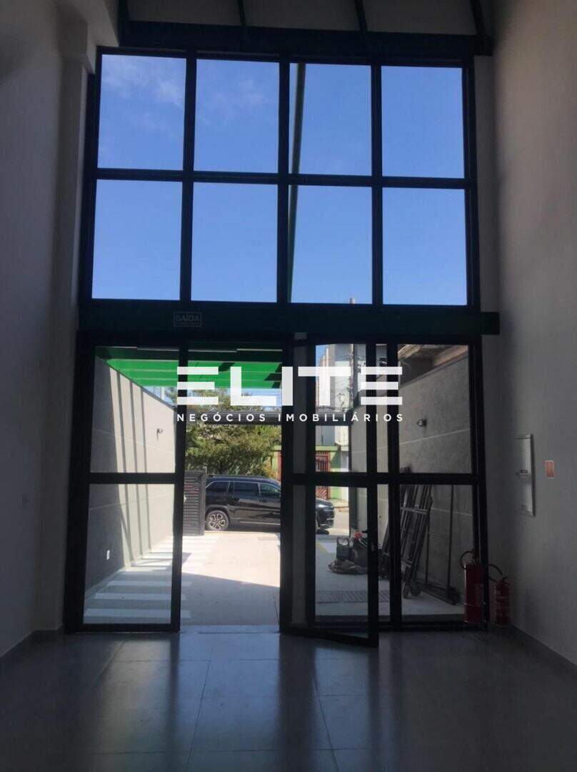 Salão para aluguel no Vila Assunção: 