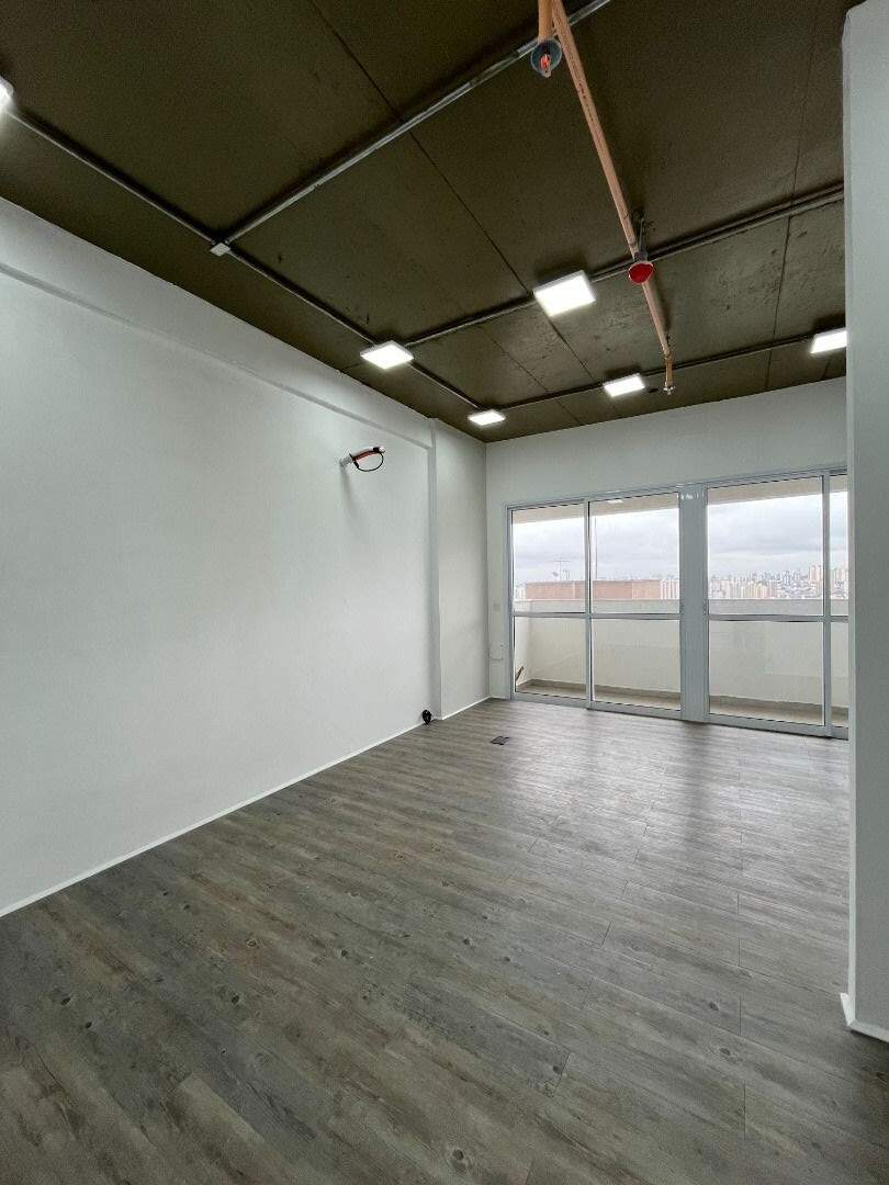 Sala para aluguel no Vila Baeta Neves: 