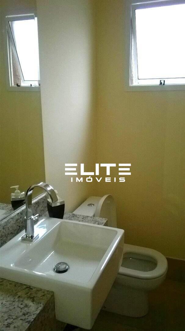 Sobrado para aluguel no Vila América: 