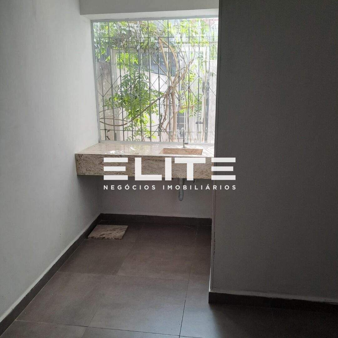 Sobrado para aluguel no Bairro Jardim: 