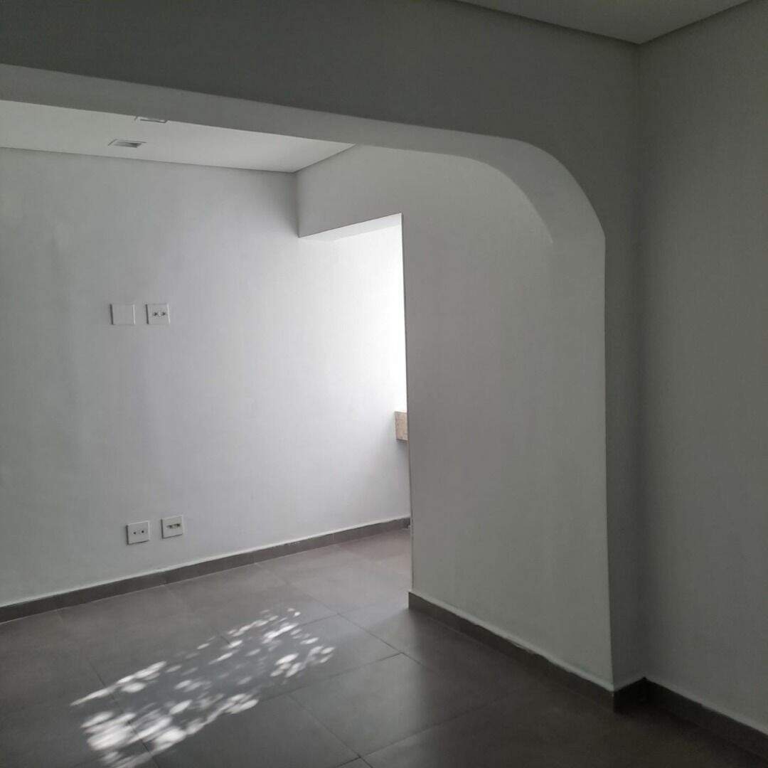 Sobrado para aluguel no Bairro Jardim: 