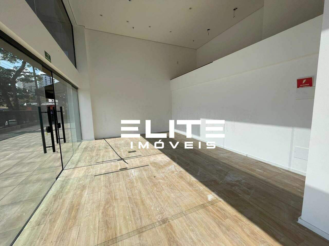 Salão para aluguel no Vila Assunção: 