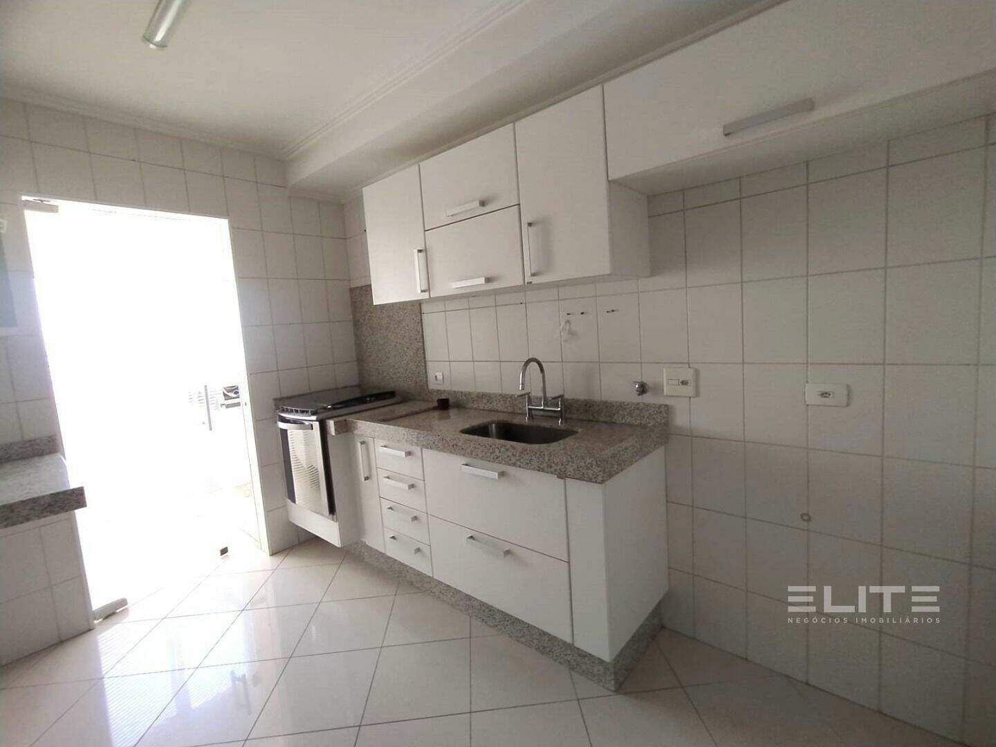 Apartamento para aluguel no Vila Valparaíso: 